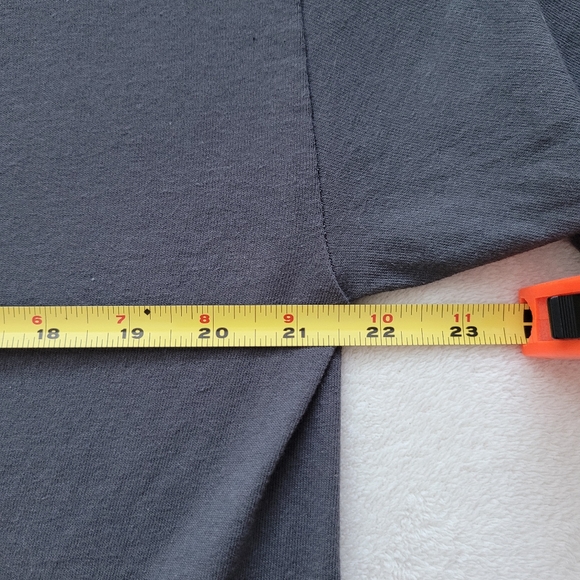 NWOT O'Neill T-shirt | Men's L | long sleeves - Picture 4 of 9